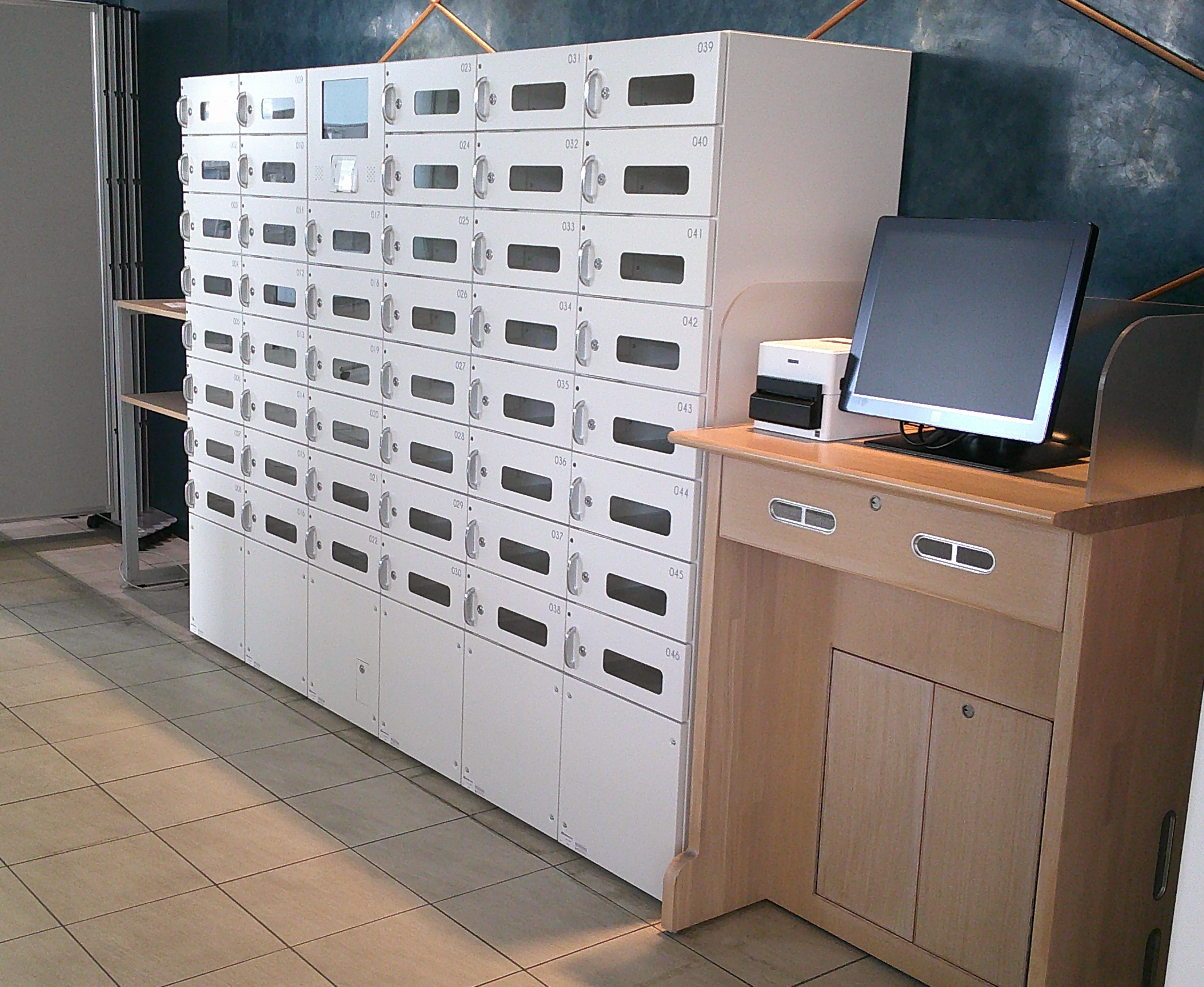 予約ロッカー 予約ロッカー